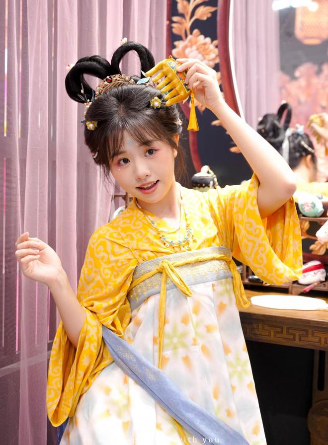 相深圳礼品展吾独友偶引领东方美学新风尚pg电子免费模拟器游戏香妆楼系列新品亮